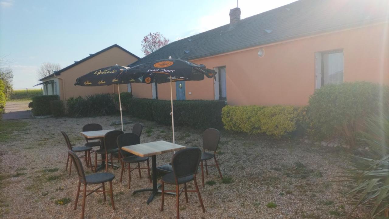 La Croisiere Hotell Louvetot Exteriör bild